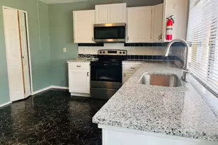 5060 Arbor Glen Rd, The Colony, TX 75056 - Photo 6