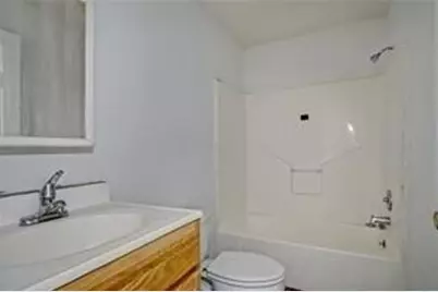 1029 E Hickory Street, Denton, TX 76205 - Photo 6