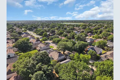 8804 Brushy Creek Trail, Fort Worth, TX 76118 - Photo 6