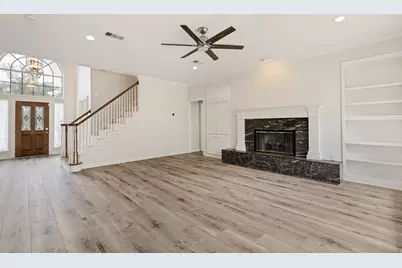 2721 Gold Rush Lane, Carrollton, TX 75007 - Photo 10