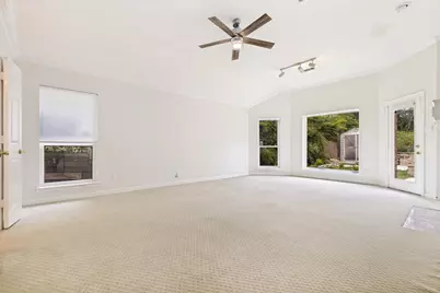 2721 Gold Rush Lane, Carrollton, TX 75007 - Photo 12