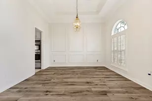 2721 Gold Rush Ln, Carrollton, TX 75007 - Photo 6