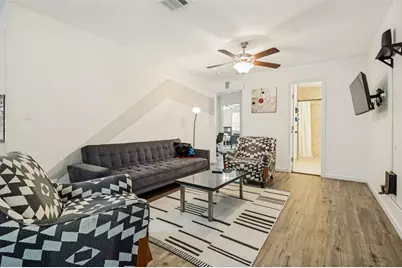2214 Pine Street, Grand Prairie, TX 75050 - Photo 4