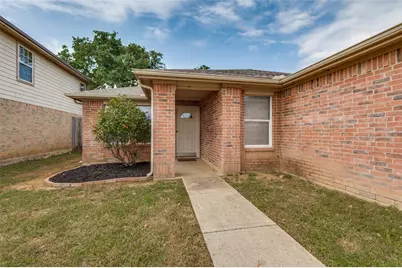 7940 Hidden Brook Drive, Fort Worth, TX 76120 - Photo 4