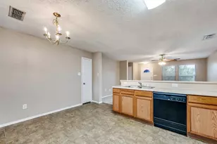 7940 Hidden Brook Dr, Fort Worth, TX 76120 - Photo 10