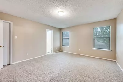 7940 Hidden Brook Drive, Fort Worth, TX 76120 - Photo 14
