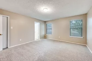 7940 Hidden Brook Dr, Fort Worth, TX 76120 - Photo 14