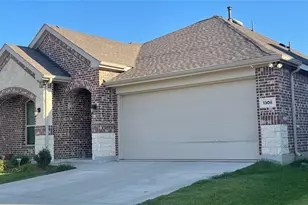 1308 Renoir Dr, Little Elm, TX 75068 - Photo 2