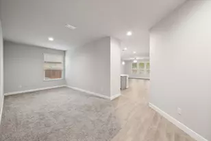 2512 Clayton St, Glenn Heights, TX 75154 - Photo 4