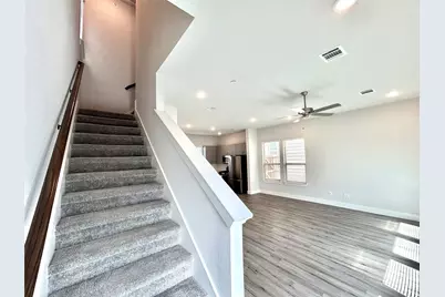 1830 NE Green Oaks Boulevard #102, Arlington, TX 76006 - Photo 10