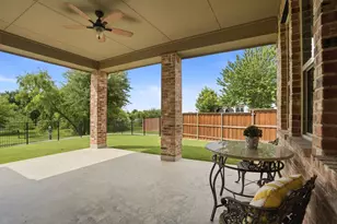 2820 Kirkwood Dr, McKinney, TX 75071 - Photo 2