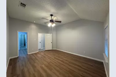 5616 Indian Hill Drive, Arlington, TX 76018 - Photo 34