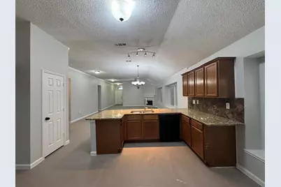 5616 Indian Hill Drive, Arlington, TX 76018 - Photo 30