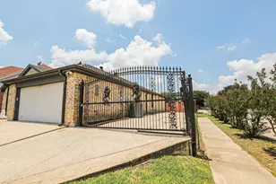 5616 Indian Hill Dr, Arlington, TX 76018 - Photo 2