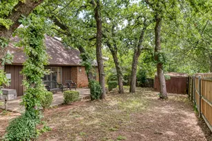 7432 Brentwood Stair Rd, Fort Worth, TX 76112 - Photo 38