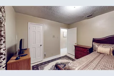 7432 Brentwood Stair Road, Fort Worth, TX 76112 - Photo 28
