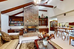 7432 Brentwood Stair Rd, Fort Worth, TX 76112 - Photo 10