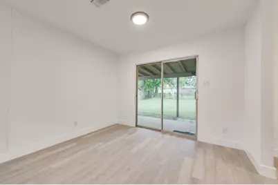 6048 Hillcrest Drive, Watauga, TX 76148 - Photo 14