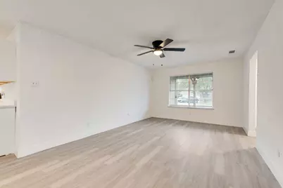6048 Hillcrest Drive, Watauga, TX 76148 - Photo 10