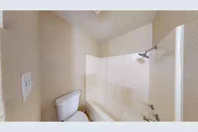 2117 W Walnut Street #D, Garland, TX 75042 - Photo 14
