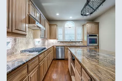 6428 Glenhollow Drive, Plano, TX 75093 - Photo 16