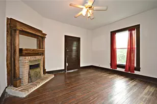 1402 E Chaffin St, Sherman, TX 75090 - Photo 4
