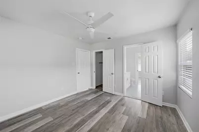 221 16th Street, Grand Prairie, TX 75050 - Photo 18