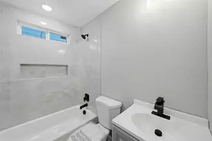 221 16th St, Grand Prairie, TX 75050 - Photo 22