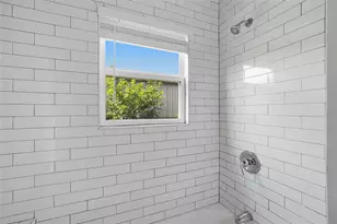 221 16th St, Grand Prairie, TX 75050 - Photo 16