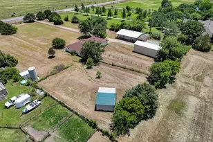 12869 FM1385, Pilot Point, TX 76258 - Photo 6