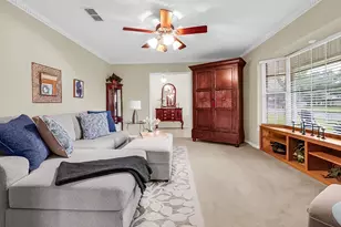 1601 Yarborough Dr, Sherman, TX 75092 - Photo 4