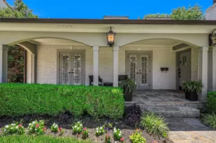 3609 Park Hill Dr, Fort Worth, TX 76109 - Photo 2