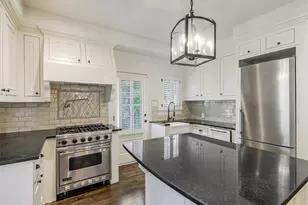 3609 Park Hill Dr, Fort Worth, TX 76109 - Photo 12