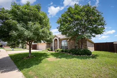 103 Haymeadow Drive, Crandall, TX 75114 - Photo 2
