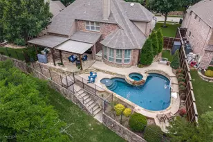 1102 Means Farm Rd, Garland, TX 75044 - Photo 2