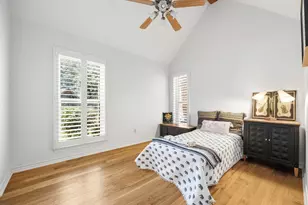 504 Evergreen Dr, Hurst, TX 76054 - Photo 18
