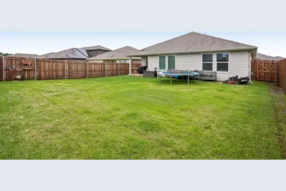 3924 Pinebluff Lane, Princeton, TX 75407 - Photo 34