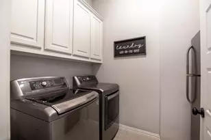 800 Dusty Trl, Little Elm, TX 76227 - Photo 10