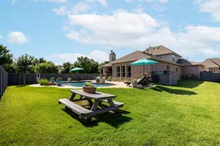 800 Dusty Trl, Little Elm, TX 76227 - Photo 34