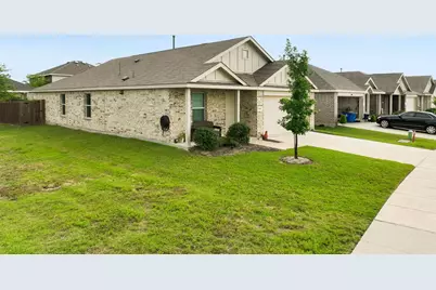 900 Odlozil Lane, Ennis, TX 75119 - Photo 2