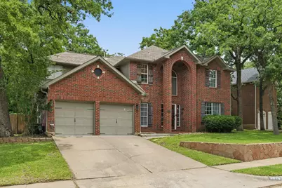3528 Creekside Court, Bedford, TX 76021 - Photo 2
