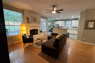 3528 Creekside Ct, Bedford, TX 76021 - Photo 12