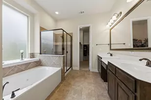 12445 Pleasant Hill Ln, Frisco, TX 75033 - Photo 16