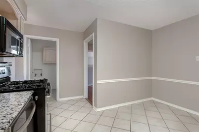 6912 Wake Forrest Drive, Dallas, TX 75214 - Photo 12