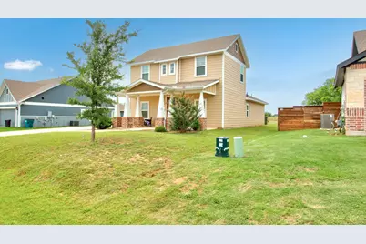 1371 Orange Blossom Court, Gainesville, TX 76240 - Photo 2