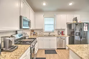 1371 Orange Blossom Ct, Gainesville, TX 76240 - Photo 16