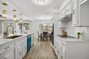 904 Shelley Dr, Arlington, TX 76012 - Photo 10