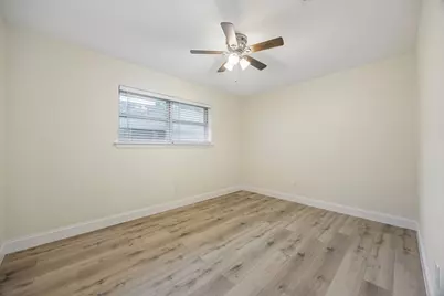 904 Shelley Drive, Arlington, TX 76012 - Photo 20