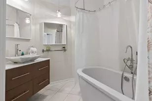 10923 Gable Cir, Dallas, TX 75229 - Photo 16