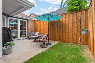 10923 Gable Cir, Dallas, TX 75229 - Photo 22